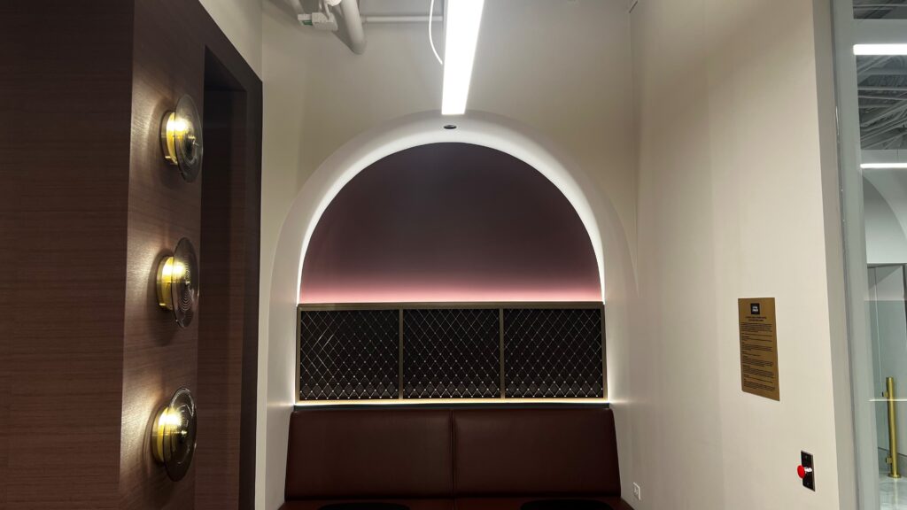 231 S. LaSalle – Fitness Center