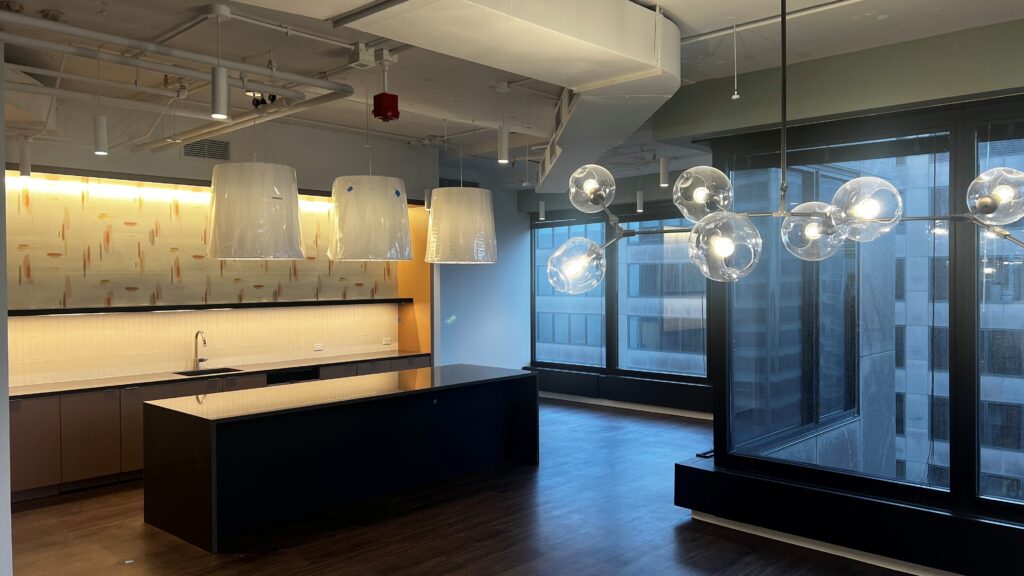 30 S. Wacker – Spec Suite